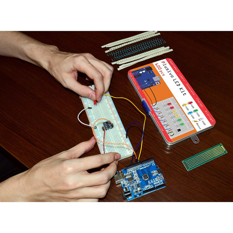 Plusivo Arduino Plusivo 5mm LED Assortment Kit (500pcs) with Bonus PCB and 220 Ω ...